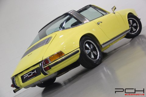 PORSCHE 911 2.4 T Targa