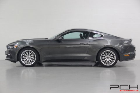 FORD Mustang Fastback 2.3 EcoBoost 317cv Boîte Manuelle