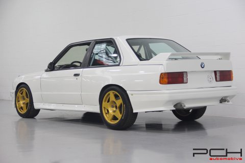 BMW M3 E30 Groupe A - PASSEPORT FIA -