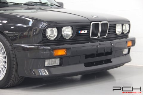 BMW M3 E30 Cabriolet + Hard-Top