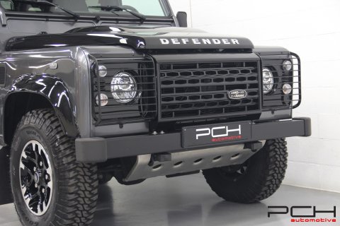 LAND ROVER Defender 90 TD4 SE Adventure