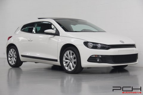 VOLKSWAGEN Scirocco 2.0 CR TDi 136cv DPF DSG Aut.