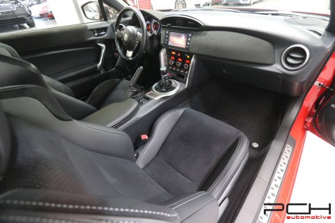 TOYOTA GT86 2.0i Boxer D-4S 200cv