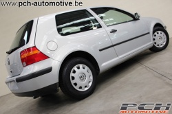 VOLKSWAGEN Golf 1.4i 75cv Base