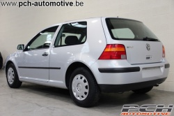 VOLKSWAGEN Golf 1.4i 75cv Base