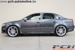 AUDI RS4 4.2i V8 420cv Quattro