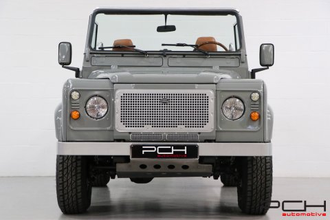 LAND ROVER Defender 90 2.5 Td5 122cv Soft-Top 