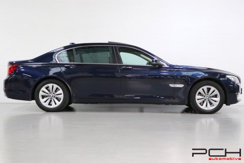 BMW 750 iL (Longue) 4.4i 450cv Aut.