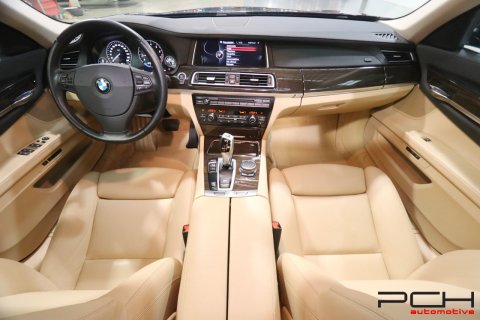 BMW 750 iL (Longue) 4.4i 450cv Aut.