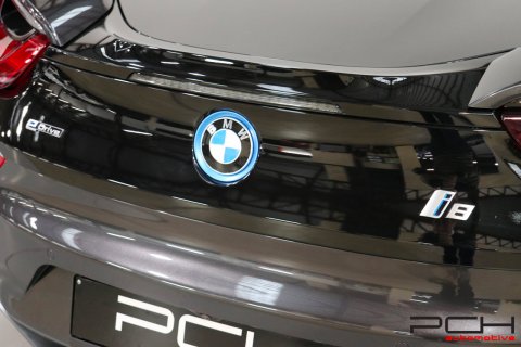 BMW i8 Roadster Plug-In Hybrid