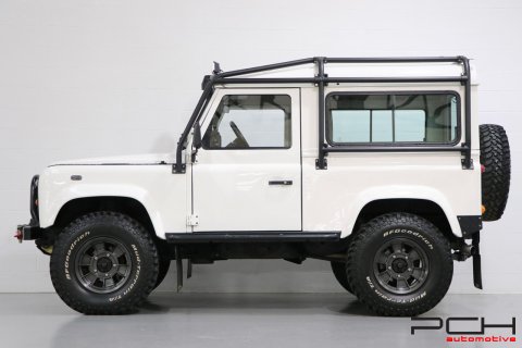 LAND ROVER Defender 90 2.5 Td5 122cv - OFF-ROAD -