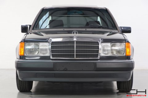 MERCEDES-BENZ 200 E + TOIT OUVRANT