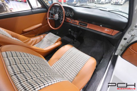 PORSCHE “Early” 911 1965 SWB - Fully Restored ! -