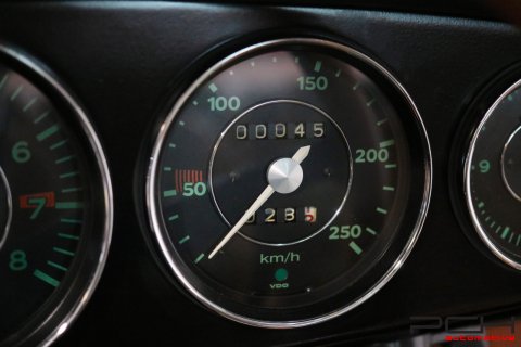 PORSCHE “Early” 911 1965 SWB - Fully Restored ! -