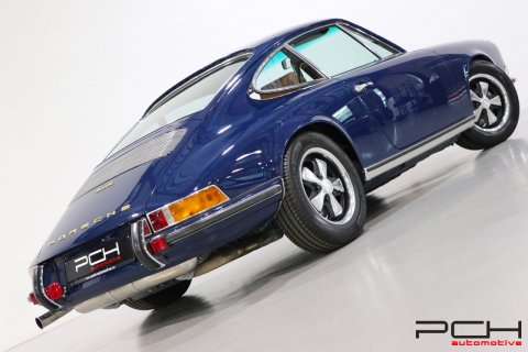 PORSCHE 911 2.2 E