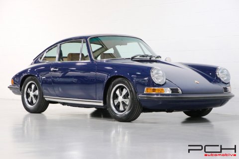 PORSCHE 911 2.2 E