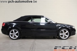 AUDI A4 Cabriolet 2.0 TDi 136cv Multitronic