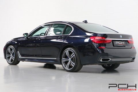 BMW 730 D xDrive 258cv Aut. - Kit M Sport -