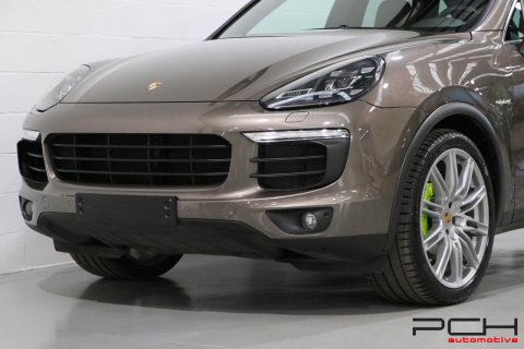 PORSCHE Cayenne S 3.0i V6 333cv e-Hybrid Tiptronic S - TOP CONFIGURATION ! -