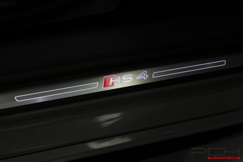 AUDI RS4 2.9 V6 TFSI 450cv Quattro Tiptronic - Nardo Grey -