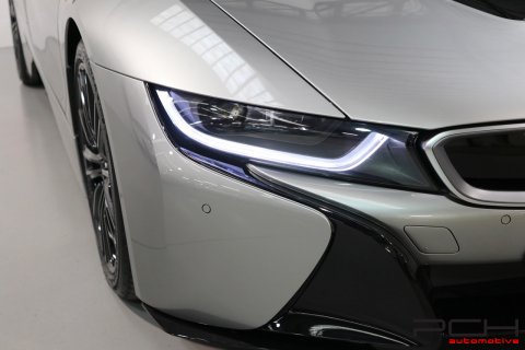 BMW i8 Roadster Plug-In Hybrid