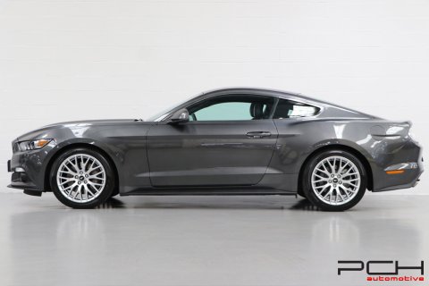 FORD Mustang Fastback 2.3 EcoBoost 313cv Aut.