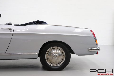 PEUGEOT 404 Cabriolet + Hard-Top