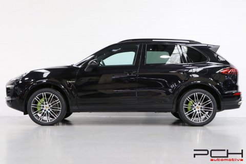 PORSCHE Cayenne S 3.0i V6 333cv e-Hybrid Tiptronic S 