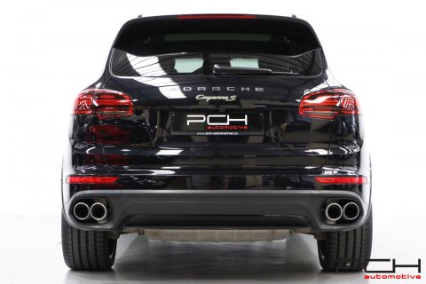 PORSCHE Cayenne S 3.0i V6 333cv e-Hybrid Tiptronic S 