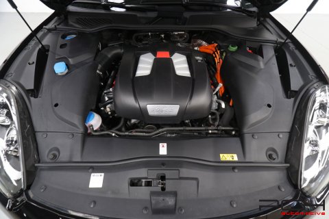 PORSCHE Cayenne S 3.0i V6 333cv e-Hybrid Tiptronic S 