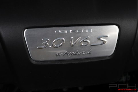 PORSCHE Cayenne S 3.0i V6 333cv e-Hybrid Tiptronic S 