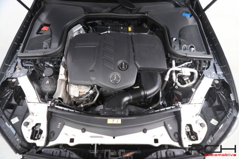 MERCEDES-BENZ E 220 d Coupé 190cv 4-Matic 9G-Tronic - AMG Line -