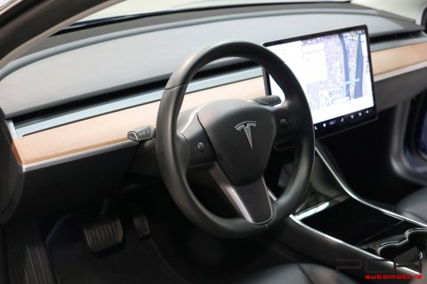 TESLA Model 3 Dual Motor Long-Range