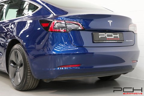 TESLA Model 3 Dual Motor Long-Range