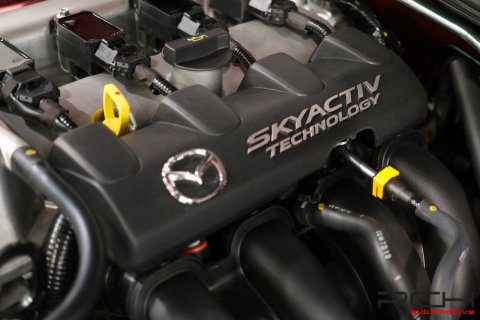 MAZDA MX-5 RF 1.5i 132cv Skyactiv-G Skycruise