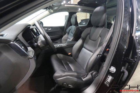 VOLVO XC60 2.0 T8 Twin-Engine 303cv Plug-In Hybrid AWD Momentum Aut.