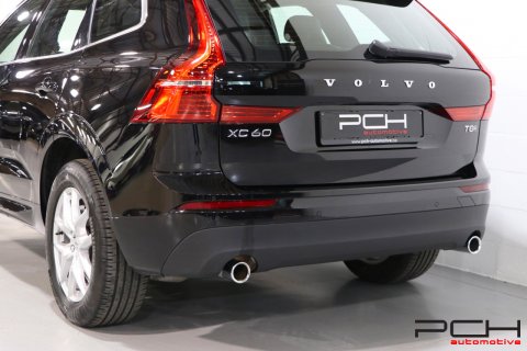 VOLVO XC60 2.0 T8 Twin-Engine 303cv Plug-In Hybrid AWD Momentum Aut.