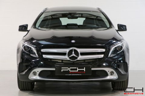 MERCEDES-BENZ GLA 200 CDi 136cv Urban