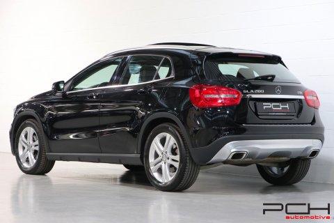 MERCEDES-BENZ GLA 200 CDi 136cv Urban