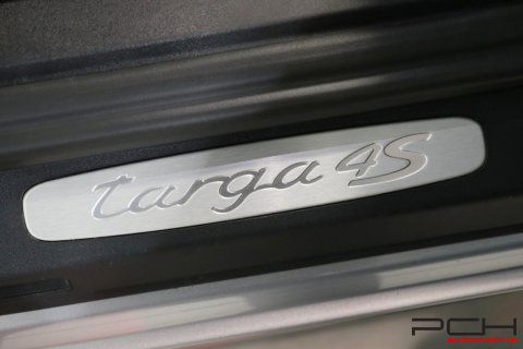 PORSCHE 991 Targa 4S 3.0 Turbo PDK - TOP CONFIGURATION! -