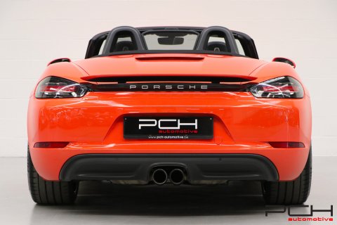 PORSCHE Boxster 718 2.0 Turbo 300cv PDK