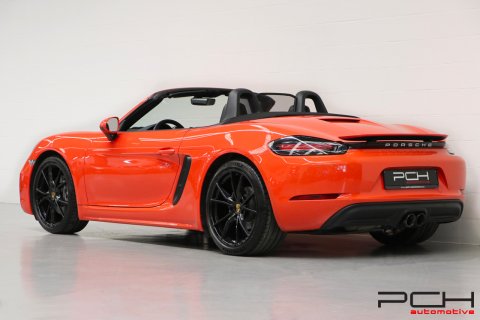 PORSCHE Boxster 718 2.0 Turbo 300cv PDK