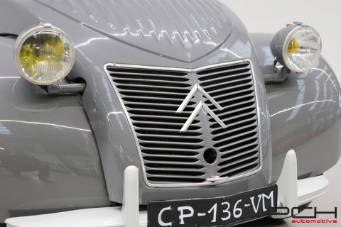 CITROEN 2CV AZ - COMPLETELY RESTORED - BODY-OFF! -