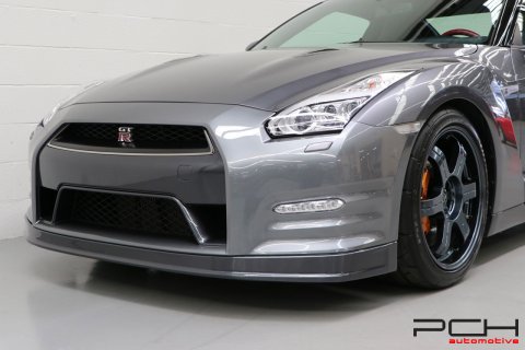 NISSAN GT-R 3.8 Turbo V6 550cv - Black Edition -