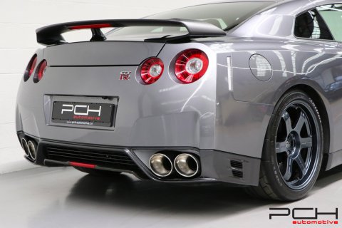 NISSAN GT-R 3.8 Turbo V6 550cv - Black Edition -