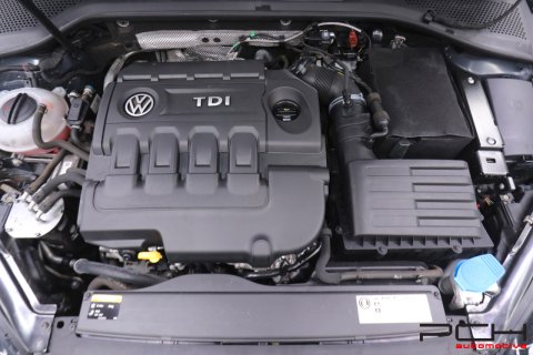 VOLKSWAGEN Golf VII GTD 2.0 CR TDi 184cv