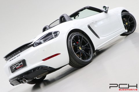 PORSCHE Boxster 718 2.0 Turbo 300cv PDK - Pack Sport Design -