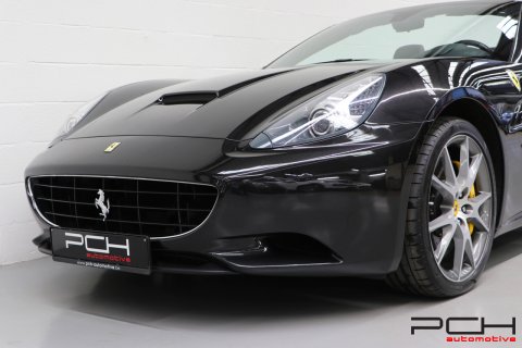 FERRARI California 4.3i V8 460cv - Garantie Ferrari Power -