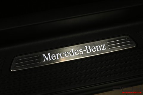 MERCEDES-BENZ V 300 d 239cv 4-Matic 9G-Tronic Aut. - AMG-Line -