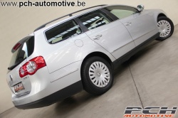 VOLKSWAGEN Passat Variant 2.0 TDi 136cv Comfortline DSG